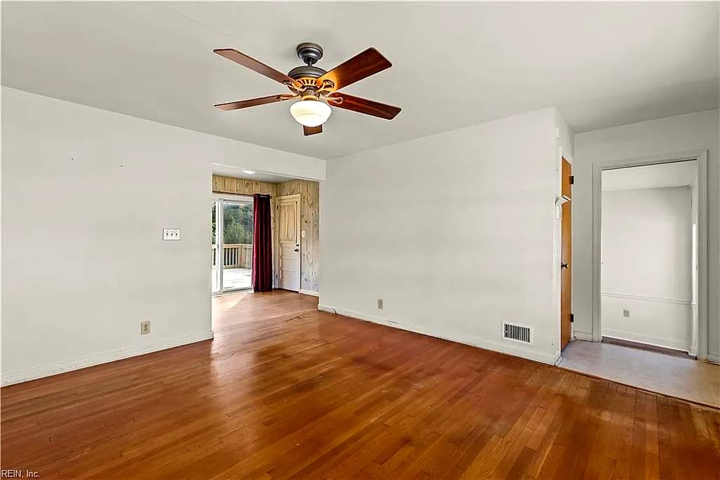 8208 Driftwood DR, NORFOLK VA 23518 thumb 10