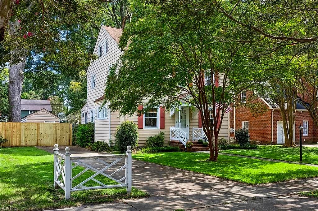 40 Westover RD, NEWPORT NEWS VA 23601 - Photo 4