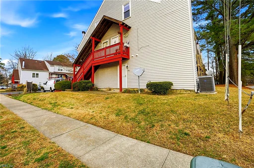 500 Barberton DR #201, VIRGINIA BEACH VA 23451 - Photo 3