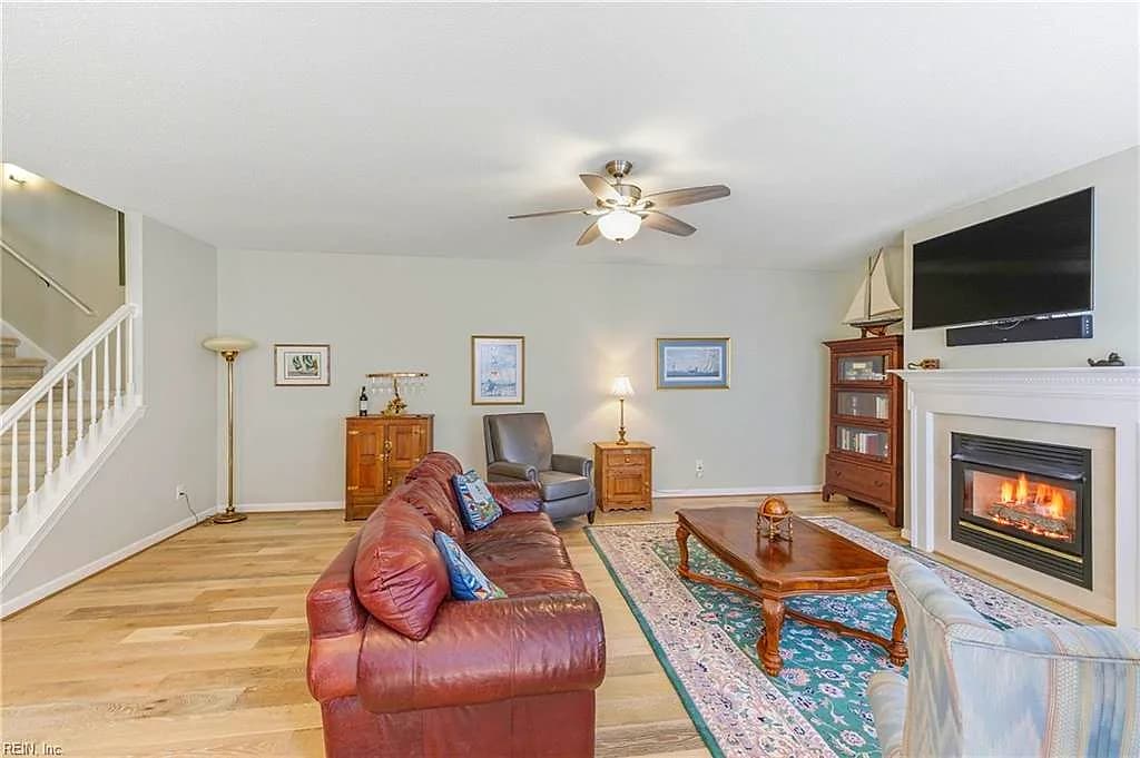 1115 Chancellor Walk CT, VIRGINIA BEACH VA 23454 thumb 6