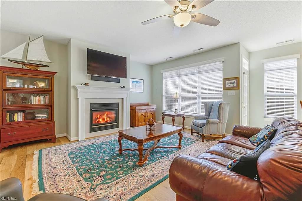 1115 Chancellor Walk CT, VIRGINIA BEACH VA 23454 thumb 8
