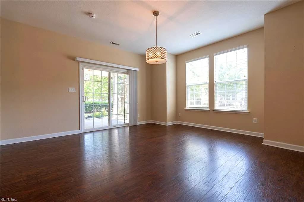 302 Milton CT, PORTSMOUTH VA 23701 thumb 12