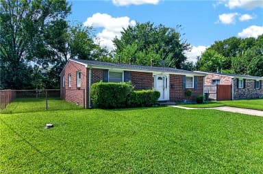 1923 McCulluch RD, HAMPTON VA 23663 thumb 3