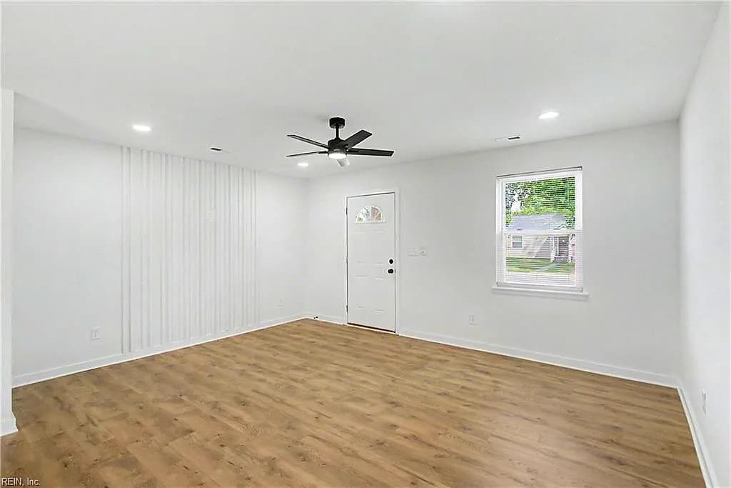 419 Alleghany RD, HAMPTON VA 23661 thumb 9