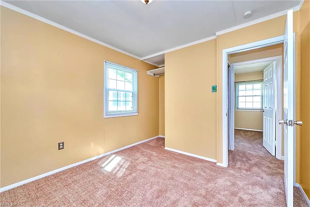 2015 Kensington DR, HAMPTON VA 23663 thumb 11