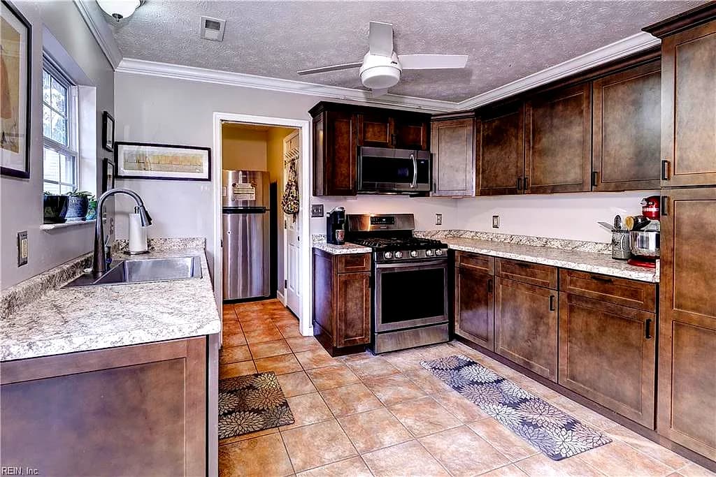 4229 Birdella DR, WILLIAMSBURG VA 23188 thumb 10