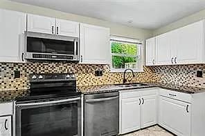 9335 Beaumont ST, NORFOLK VA 23503 thumb 10