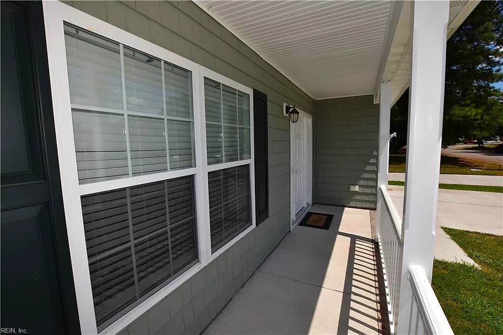 1323 Ferry Point RD, VIRGINIA BEACH VA 23464 - Photo 5