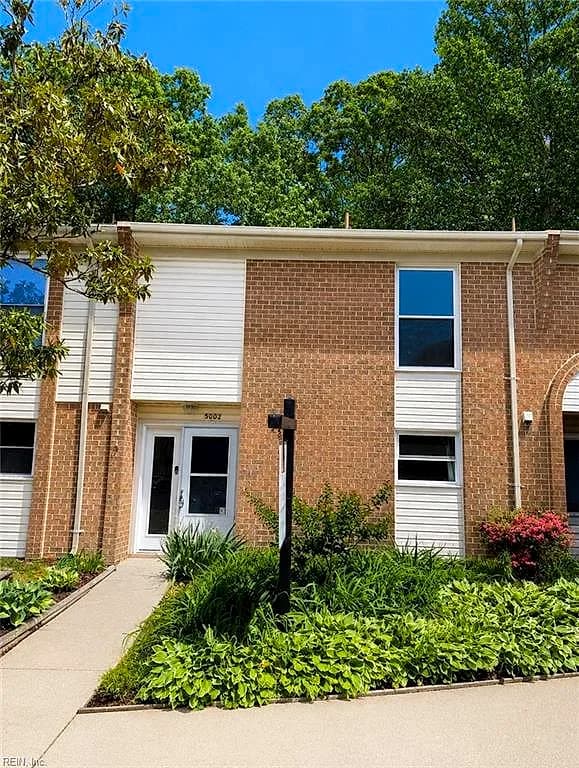 5002 Amboy CT, VIRGINIA BEACH VA 23462 - Photo 2