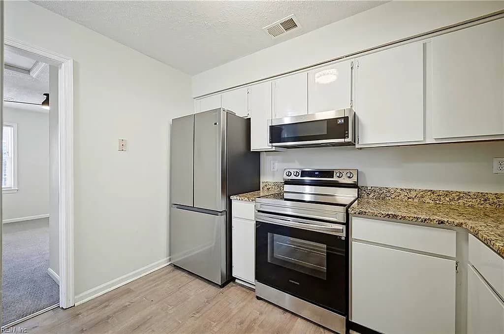1114 Vermilya CT, VIRGINIA BEACH VA 23454 thumb 9