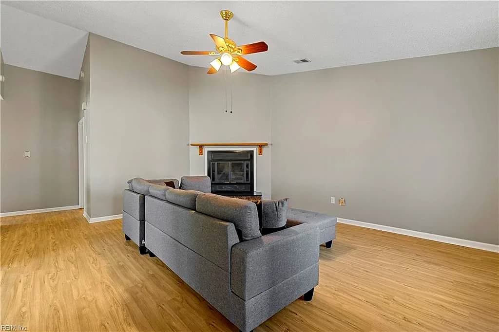 4421 Smokey Lake DR, VIRGINIA BEACH VA 23462 thumb 6