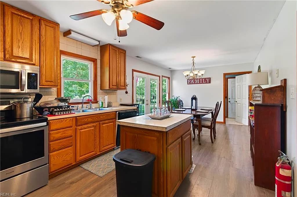 12 Holston Lane LN, HAMPTON VA 23664 thumb 11