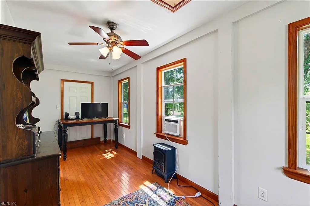 12 Holston Lane LN, HAMPTON VA 23664 thumb 10