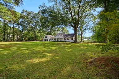 429 Warrick RD, CHESAPEAKE VA 23322 thumb 3