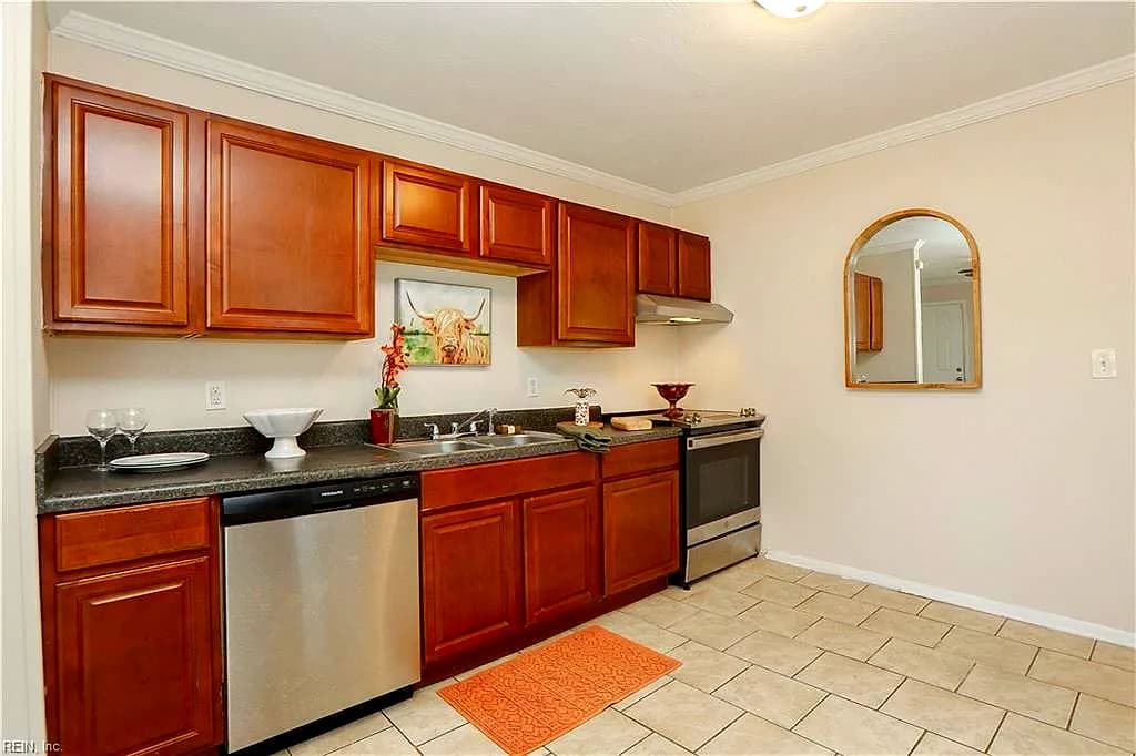 527 Price ST, HAMPTON VA 23663 thumb 7