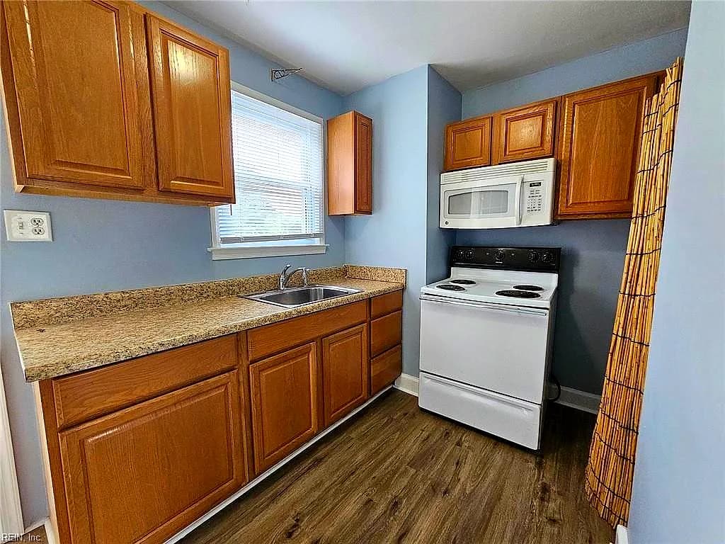 1855 Ocean View AVE #3, NORFOLK VA 23503 thumb 6