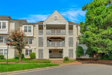 102 Lantana LN #8, HAMPTON VA 23669 thumb 1