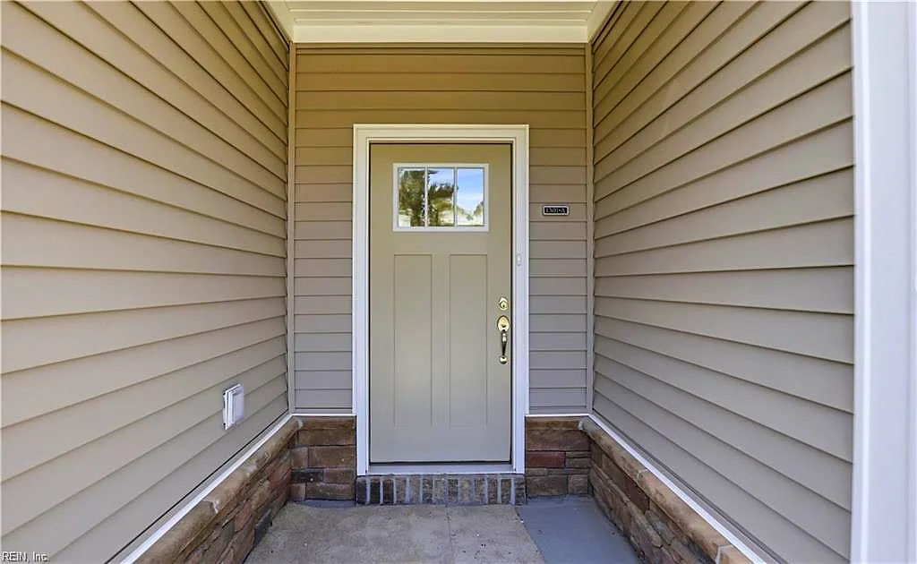 1501 Regal RD #C, SUFFOLK VA 23434 - Photo 4