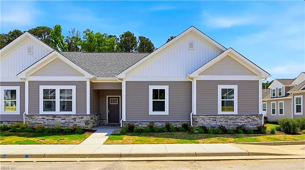 1501 Regal RD #A, SUFFOLK VA 23434 - Main photo