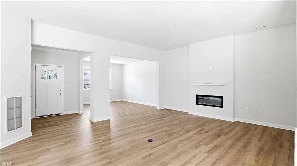 1501 Regal RD #A, SUFFOLK VA 23434 thumb 6