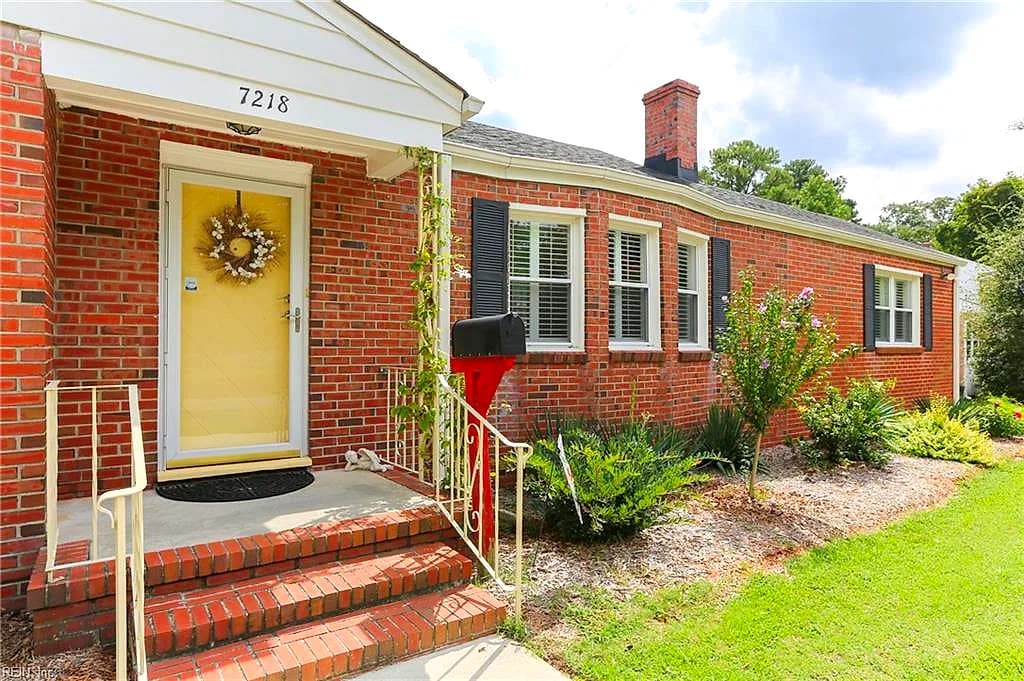 7218 Midfield ST, NORFOLK VA 23505 - Photo 4