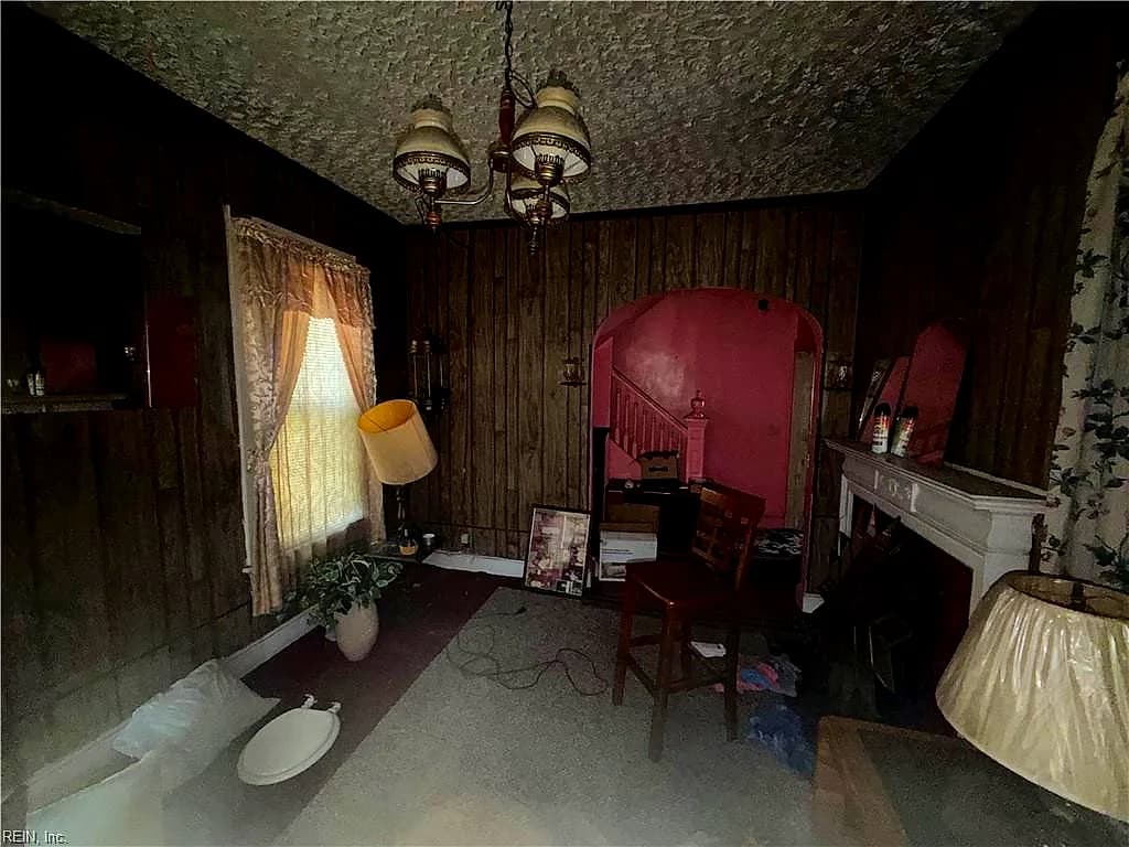 400 W 27th ST, NORFOLK VA 23517 - Photo 5