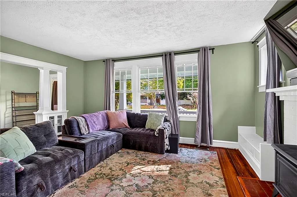 139 Powhatan PW, HAMPTON VA 23661 thumb 12