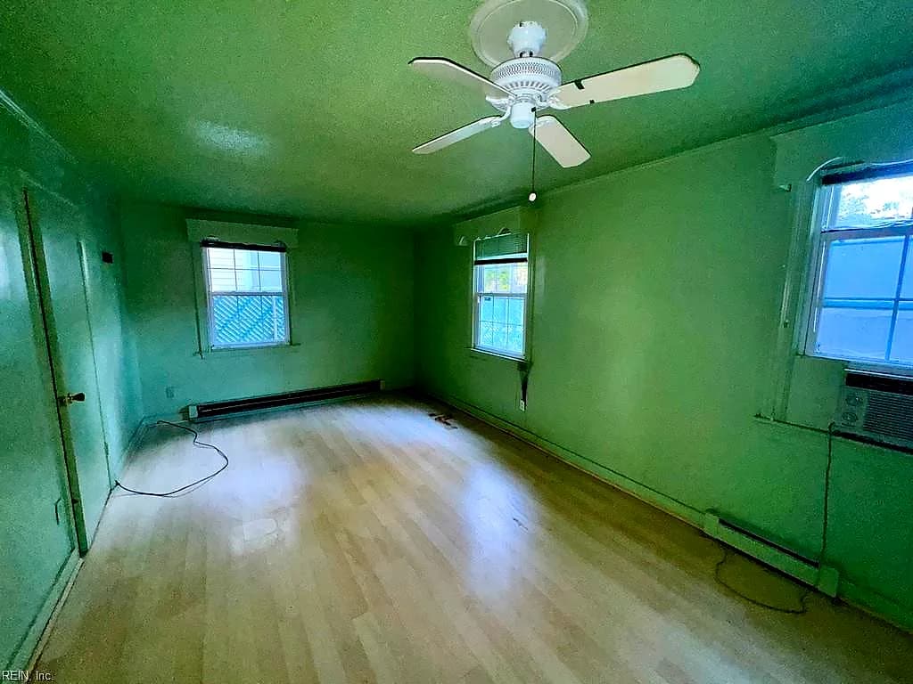 900 W 31st ST, NORFOLK VA 23508 thumb 11