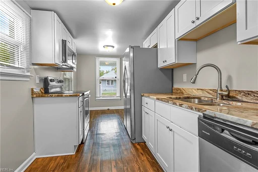 1084 Hugo ST, NORFOLK VA 23513 thumb 6