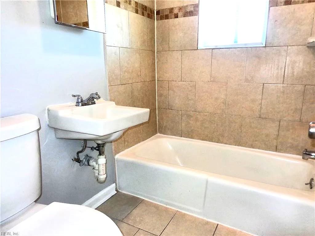1625 W Pembroke AVE #1, HAMPTON VA 23661 thumb 11