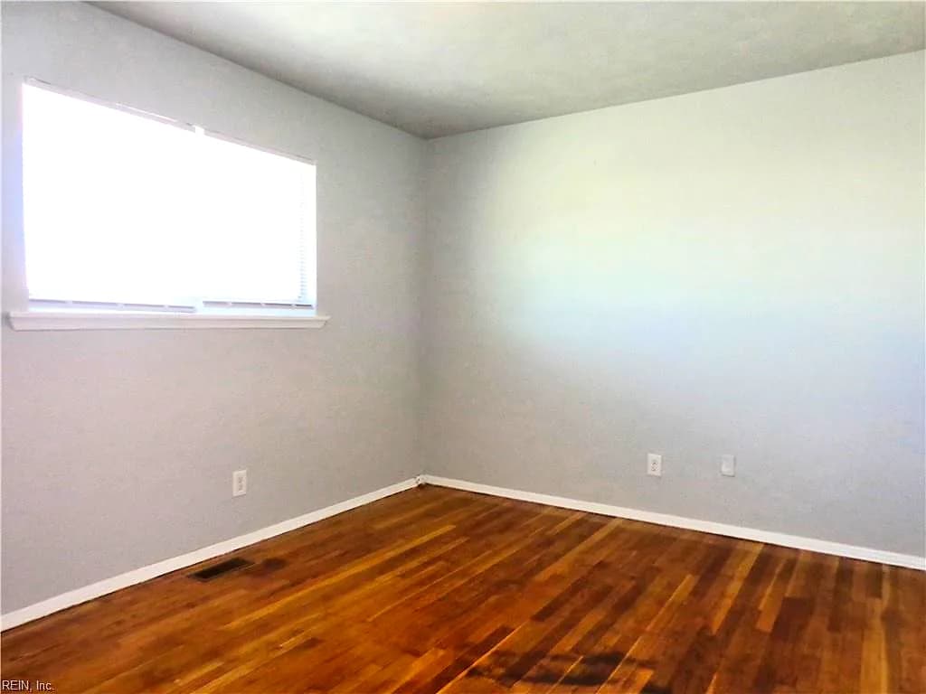 1625 W Pembroke AVE #1, HAMPTON VA 23661 thumb 12