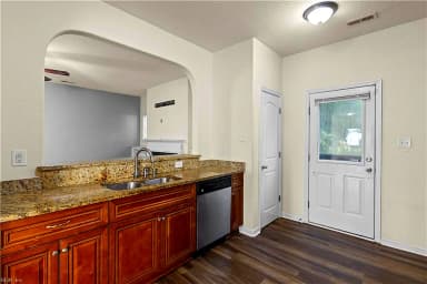 1118 Commerce AVE, CHESAPEAKE VA 23324 thumb 11