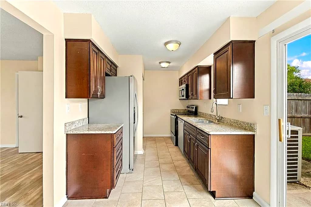 1310 Westmoreland CT, VIRGINIA BEACH VA 23453 thumb 12