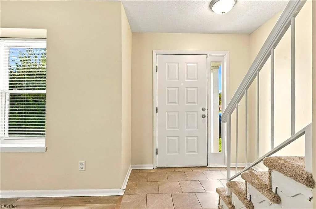 1310 Westmoreland CT, VIRGINIA BEACH VA 23453 - Photo 4