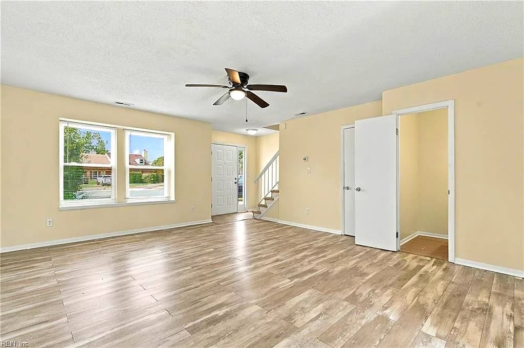 1310 Westmoreland CT, VIRGINIA BEACH VA 23453 - Photo 5