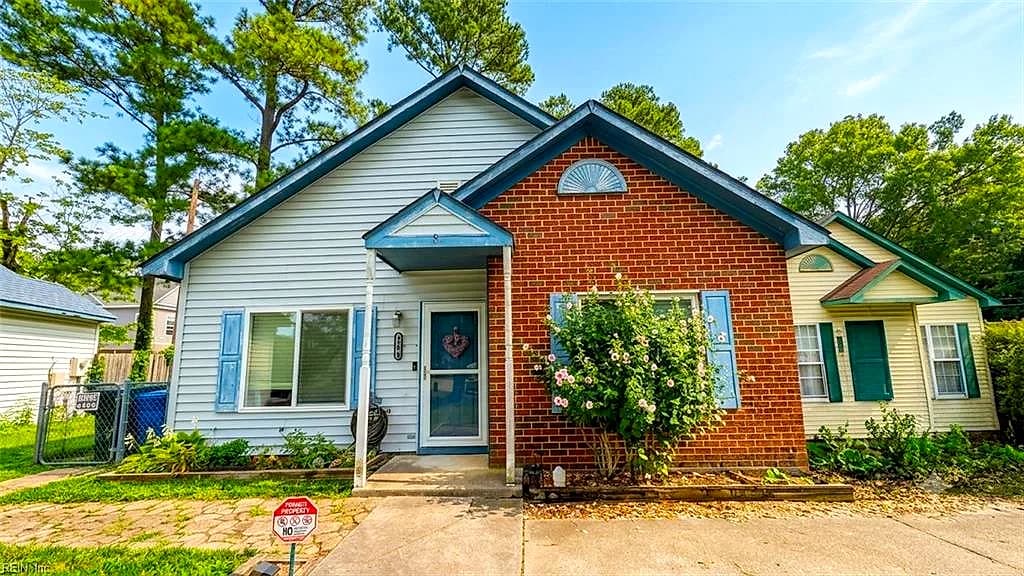 4304 Merlyn Walk PL, NEWPORT NEWS VA 23602 - Photo 2
