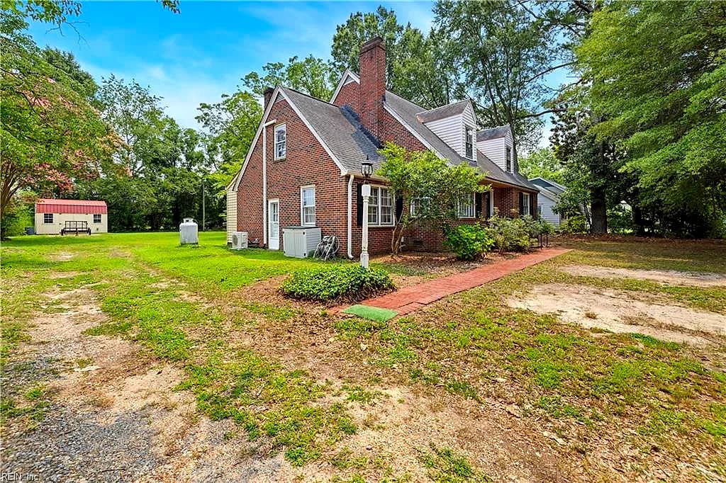 12256 Rolfe HWY, SURRY VA 23883 - Photo 3