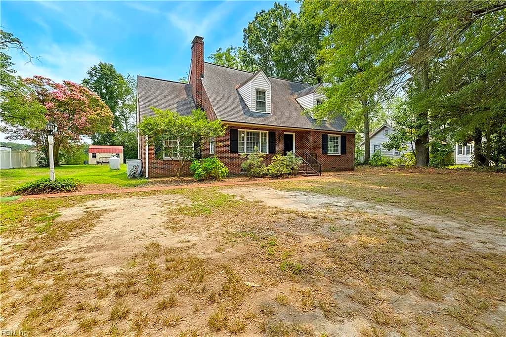 12256 Rolfe HWY, SURRY VA 23883 - Photo 4