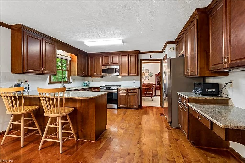 12 Oscars CT, POQUOSON VA 23662 thumb 9
