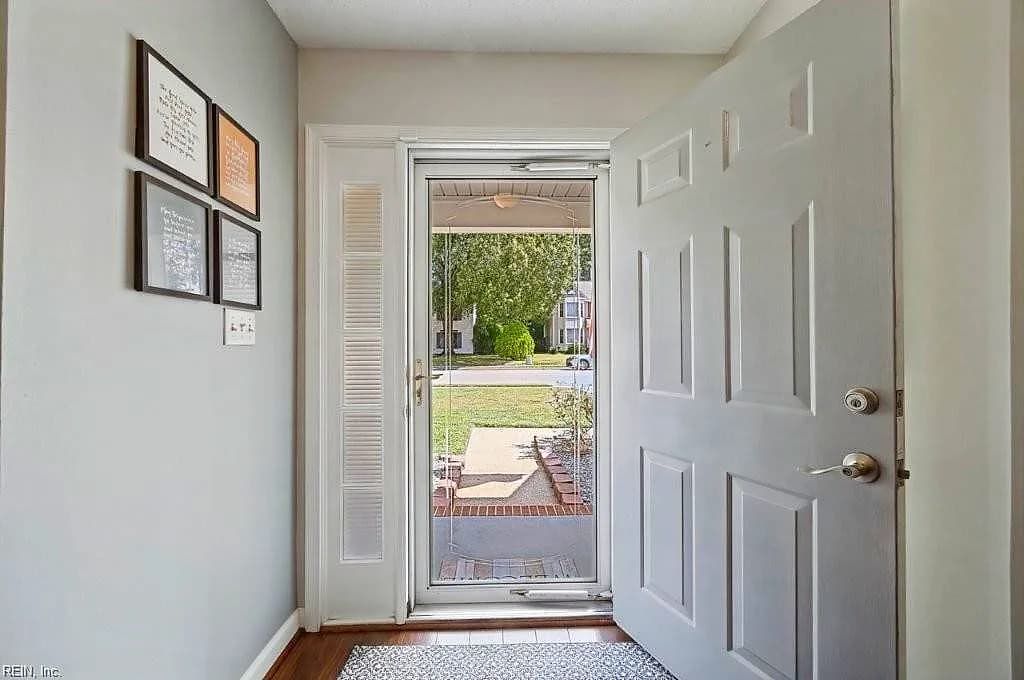 220 Dunn CIR, HAMPTON VA 23666 thumb 7