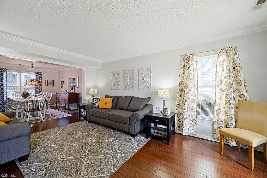 220 Dunn CIR, HAMPTON VA 23666 thumb 8
