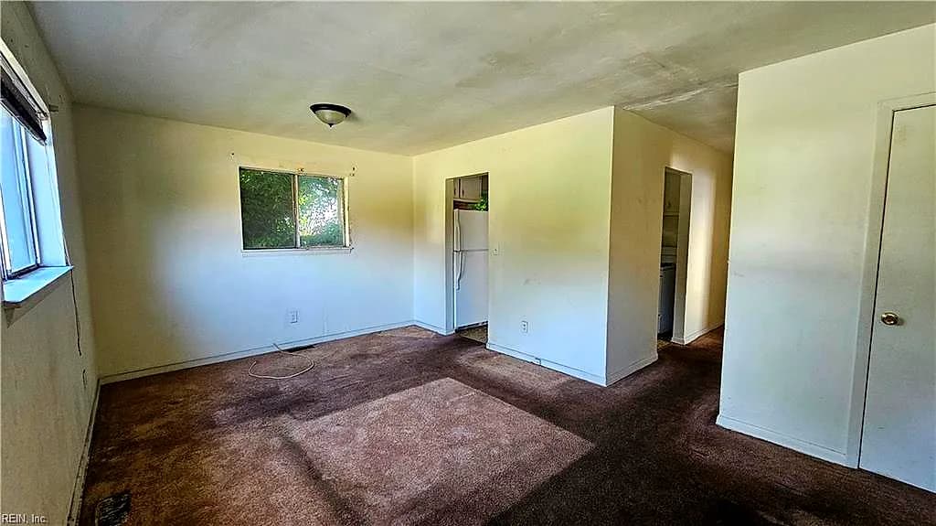 656 20th ST, NEWPORT NEWS VA 23607 - Photo 3