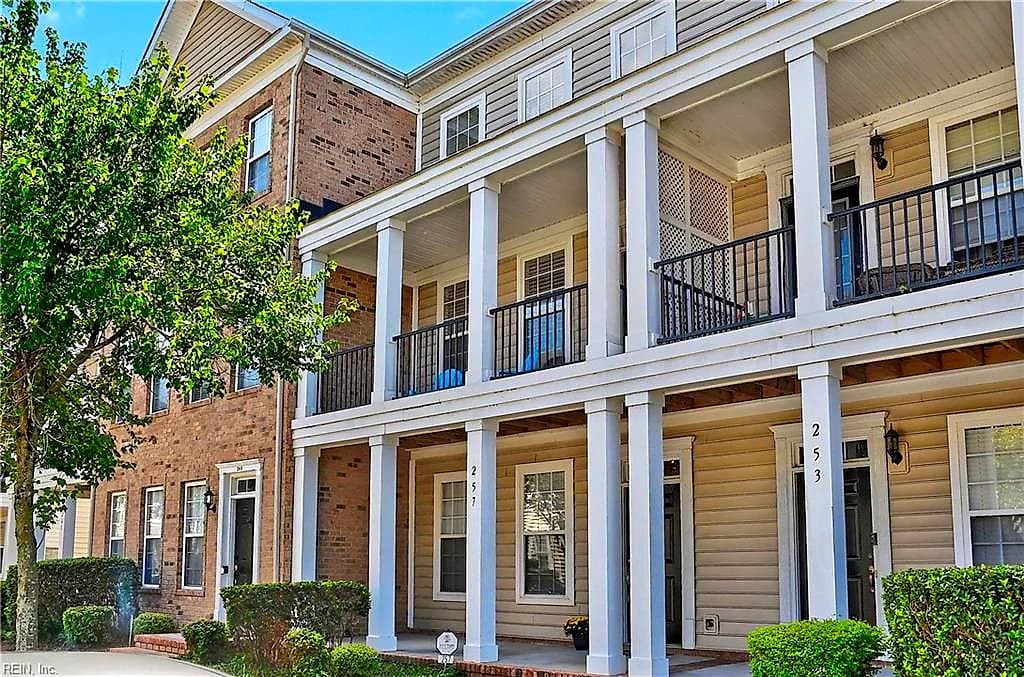 257 Feldspar ST, VIRGINIA BEACH VA 23462 - Main photo