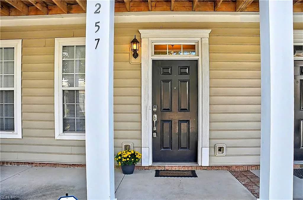 257 Feldspar ST, VIRGINIA BEACH VA 23462 - Photo 3