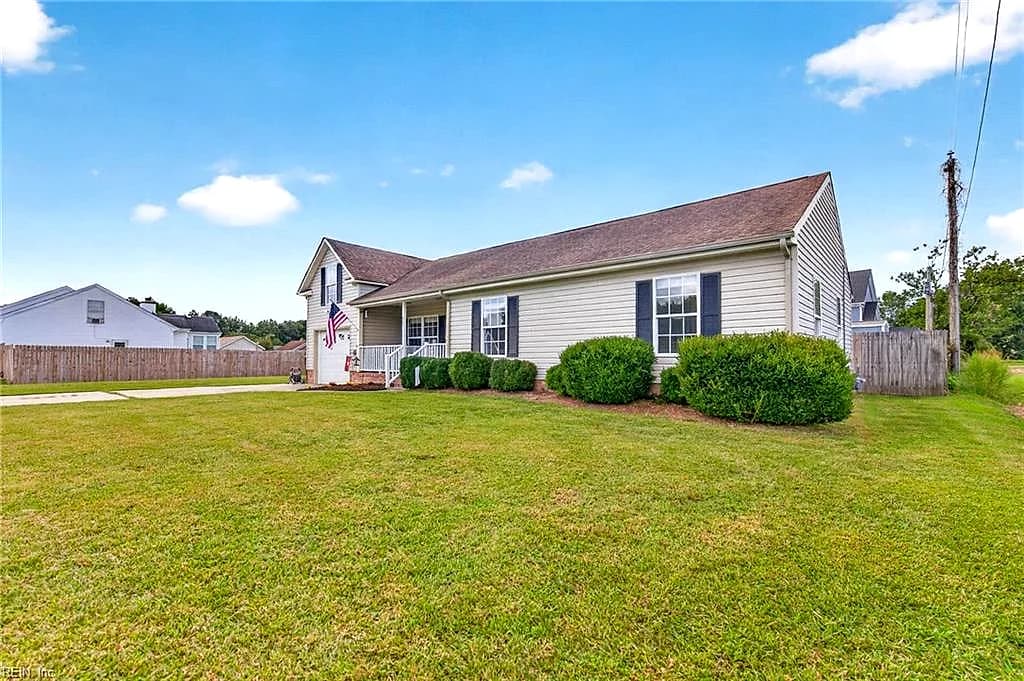 1085 Bells Mill RD, CHESAPEAKE VA 23322 thumb 7