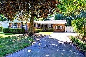 115 Olin DR, NEWPORT NEWS VA 23602 - Main photo