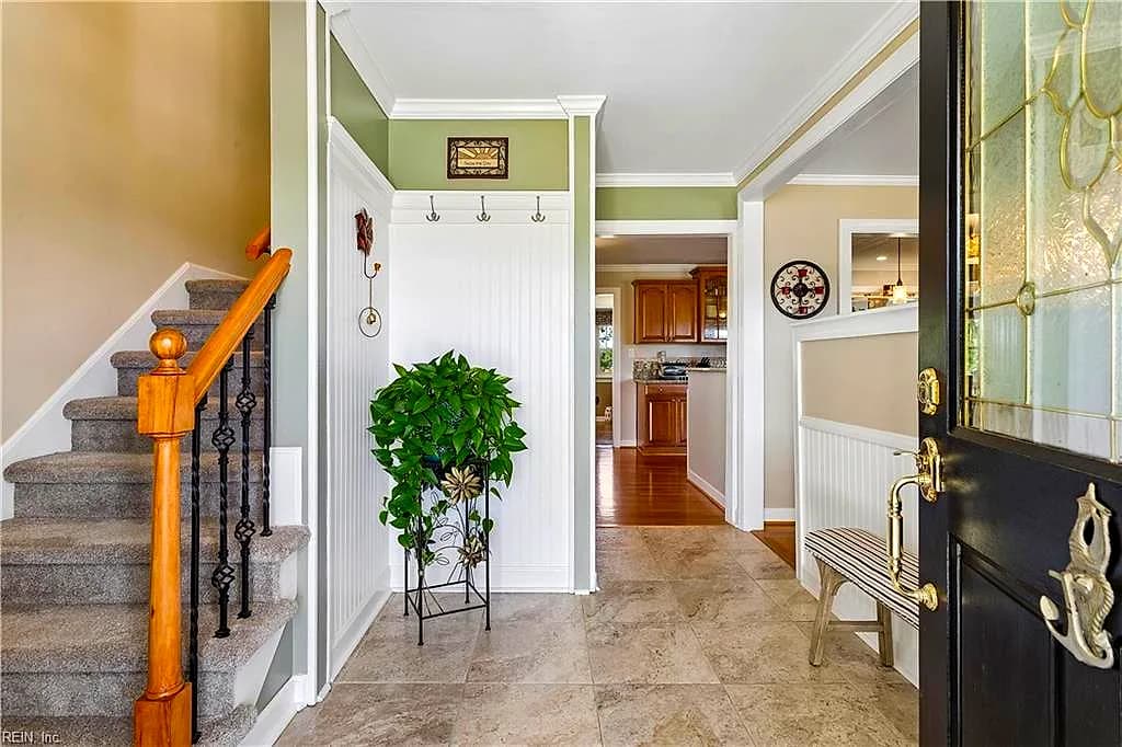 1705 Beach RD, HAMPTON VA 23664 - Photo 5