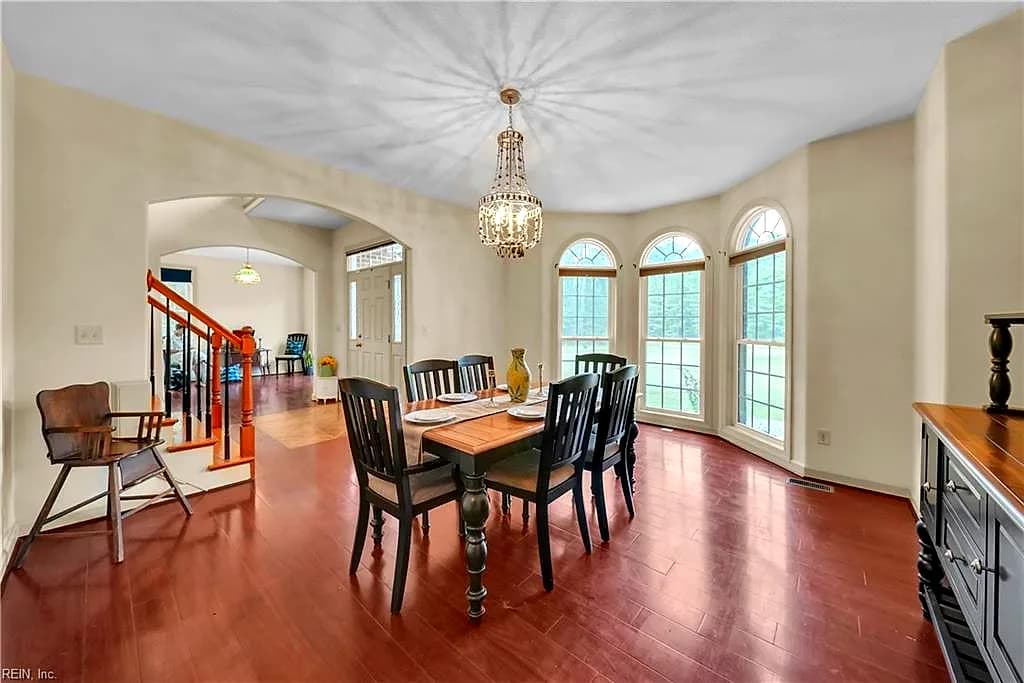 2234 Creekway DR, SMITHFIELD VA 23430 - Photo 3