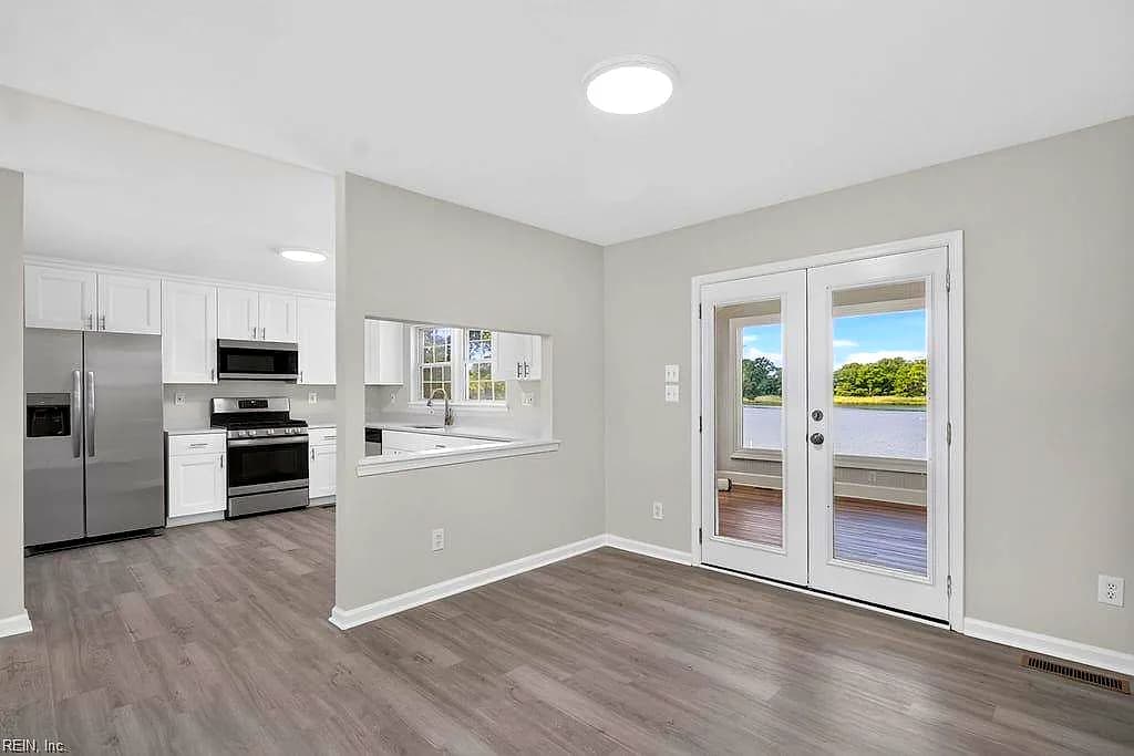 1337 Walnut AVE, CHESAPEAKE VA 23325 thumb 11