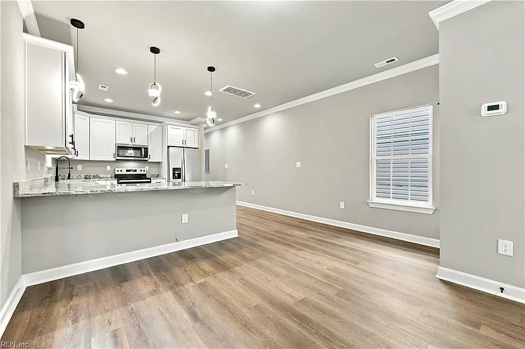 213 Claremont AVE, HAMPTON VA 23661 thumb 7